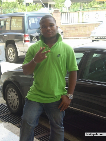 moi...... - click for next photo