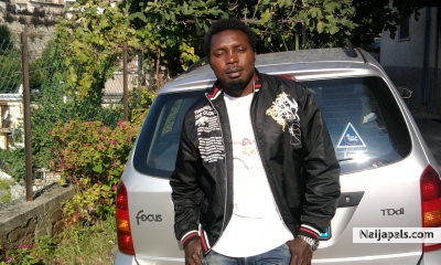  - click for next photo