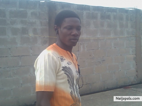  - click for next photo