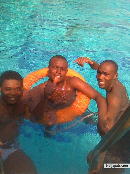 my xmas swimming - click for next photo