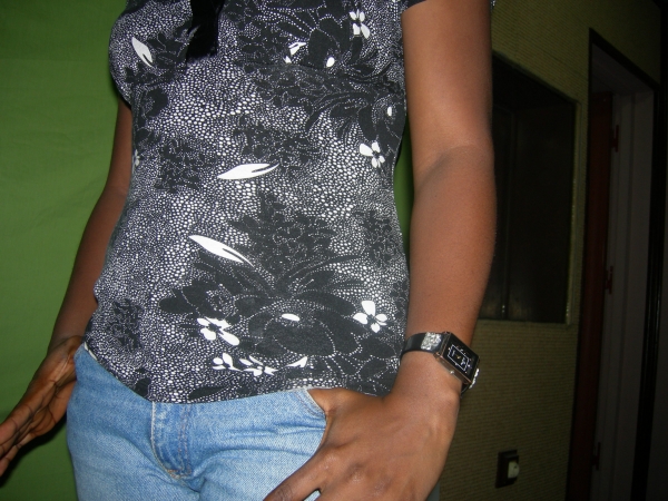  - click for next photo