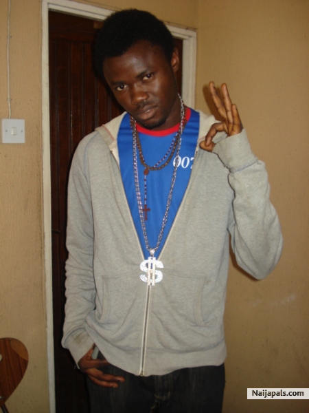 i taught i told ya, i m a star - click for next photo