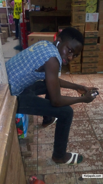  - click for next photo