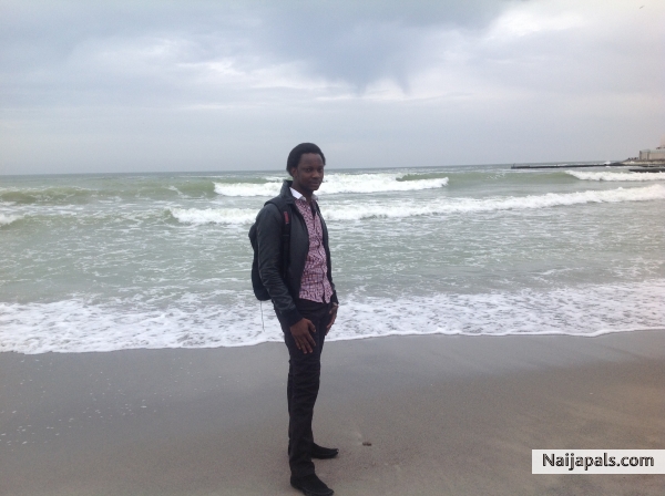  - click for next photo