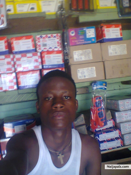 profile picture - click for next photo
