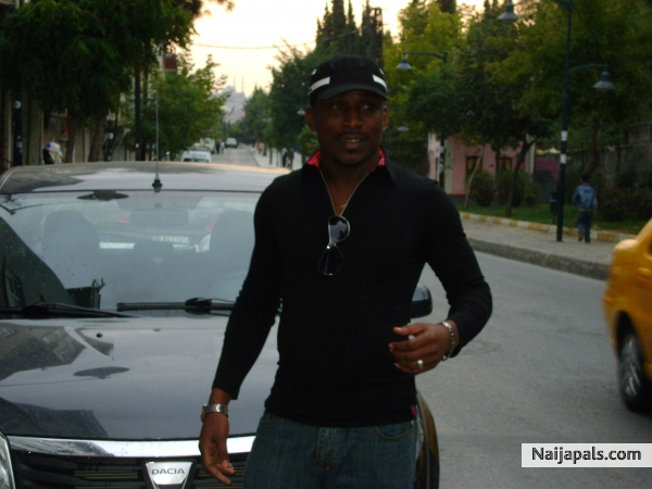  - click for next photo