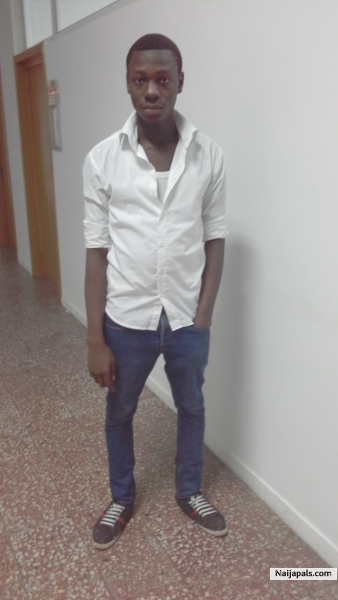  - click for next photo