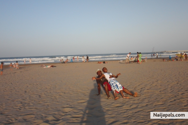 fun in beach - click for next photo