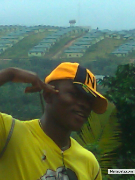 oneluv - click for next photo