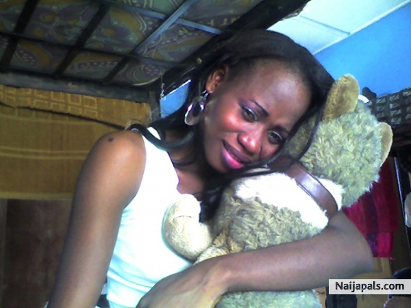  - click for next photo
