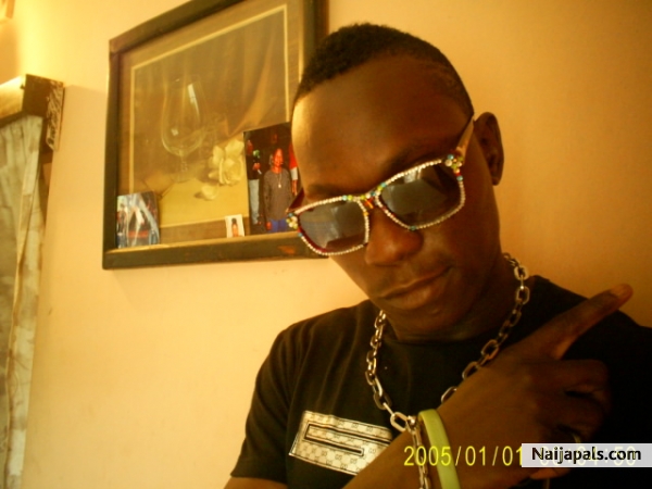 Swaggalious - click for next photo