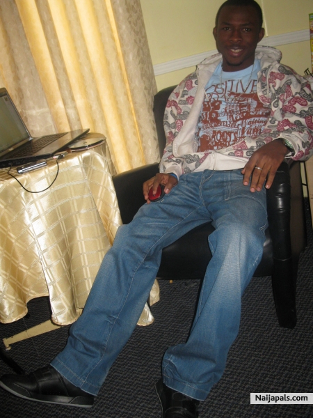  - click for next photo