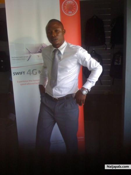Prince Aselebe Michael - click for next photo