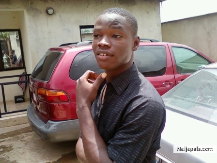  - click for next photo