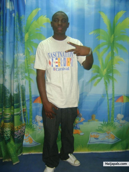 I Am The Best Rapper Alive - click for next photo