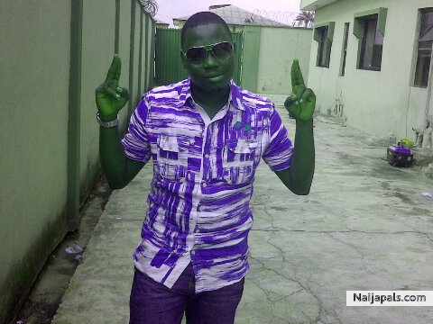  - click for next photo