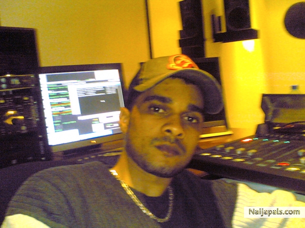 Me @ Ebony Fm. - click for next photo