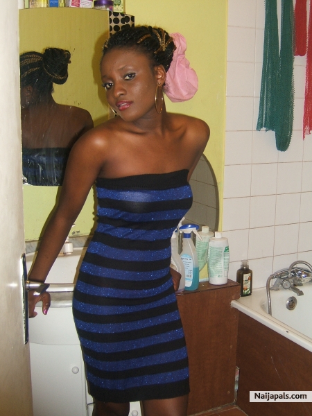 - click for next photo