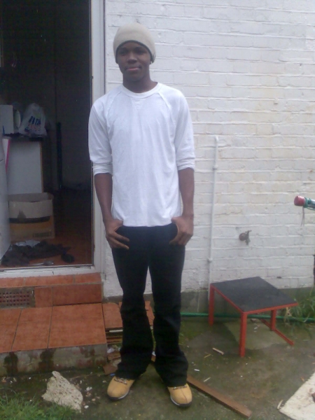  - click for next photo