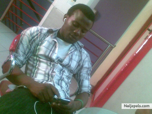  - click for next photo