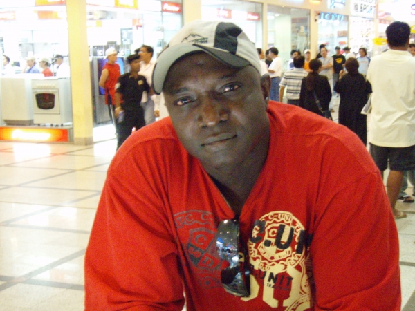 me in shopping mall - click for next photo