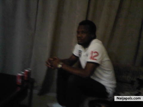  - click for next photo