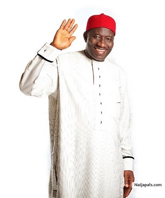 MOVEMENT TO A BETTER GOVERNANCE - click for next photo