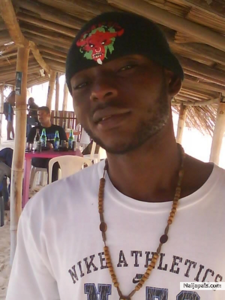  - click for next photo