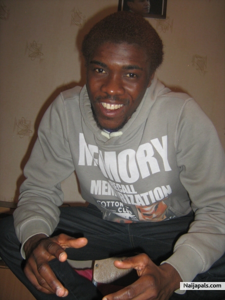  - click for next photo