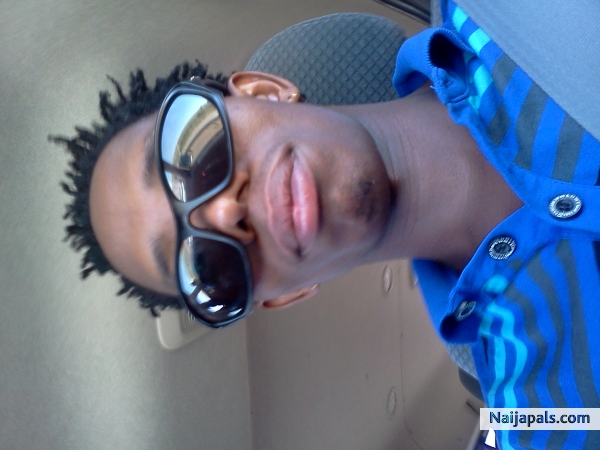 Wow, hotty - click for next photo