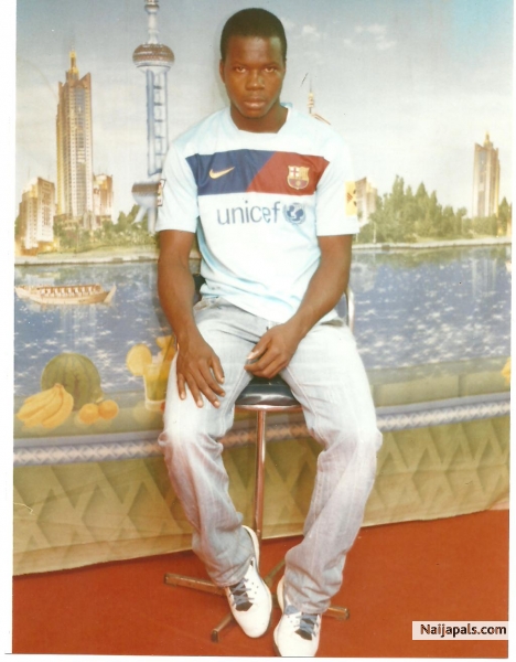  - click for next photo