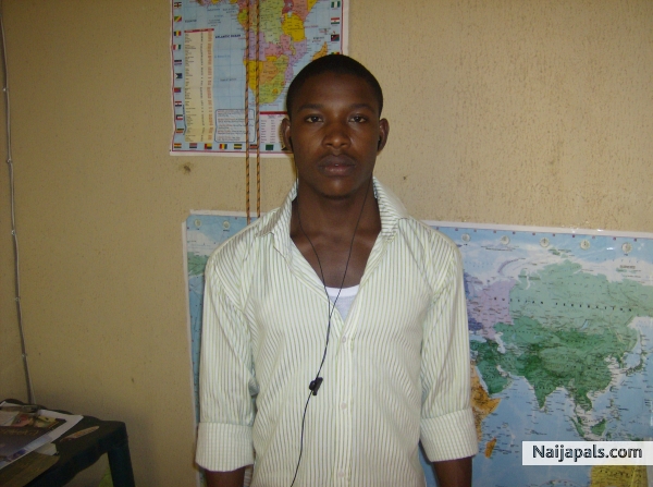 geology student at his 200 level in school - click for next photo