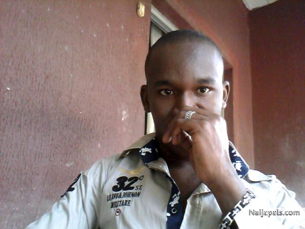  - click for next photo