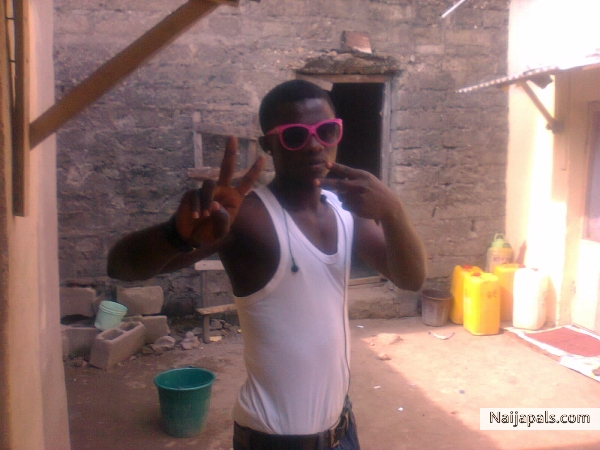  - click for next photo