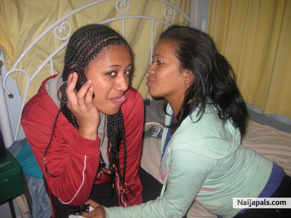 meh and sistah - click for next photo