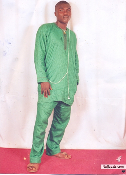  - click for next photo