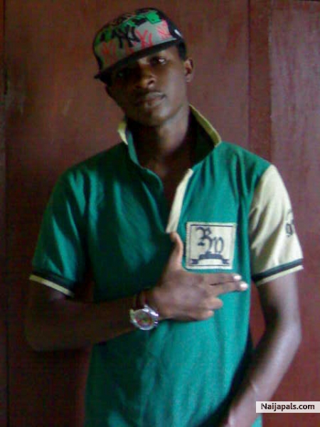  - click for next photo