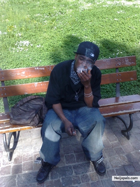 me gettin high - click for next photo