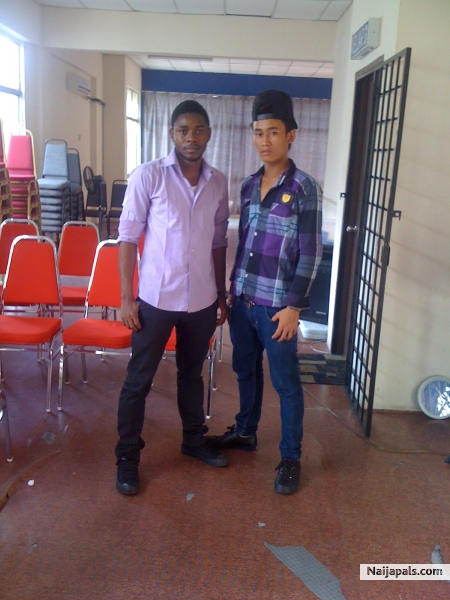  - click for next photo