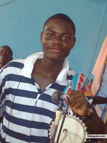  - click for next photo