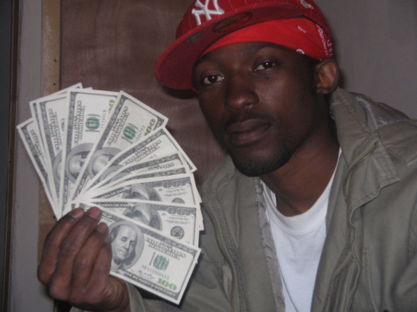 MONEY FEVER - click for next photo