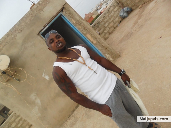  - click for next photo