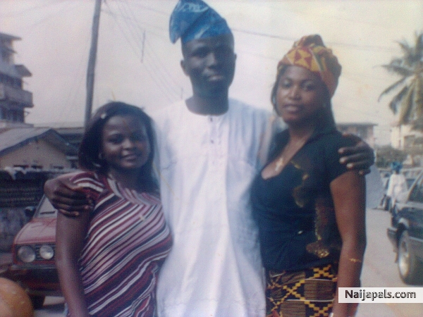 myself n friends!!! - click for next photo