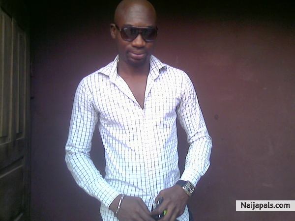 just me......!!! - click for next photo