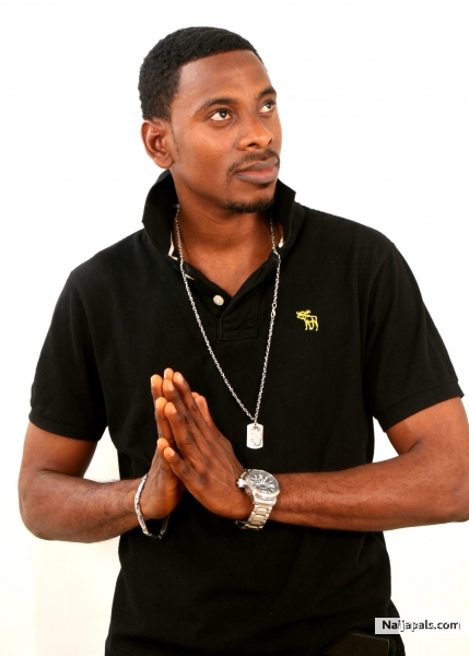 Cool 2 da bone - click for next photo
