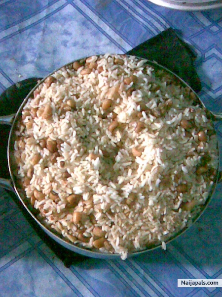 Food is readyyyyyyyyyy - click for next photo