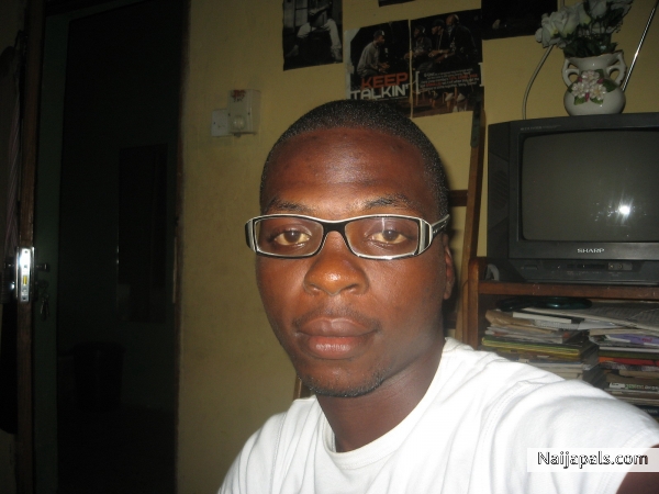 A local guy in a western outfit........no blame am - click for next photo