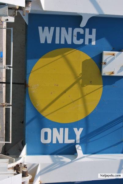 only winch(witch) pls - click for next photo