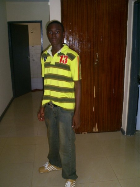  - click for next photo