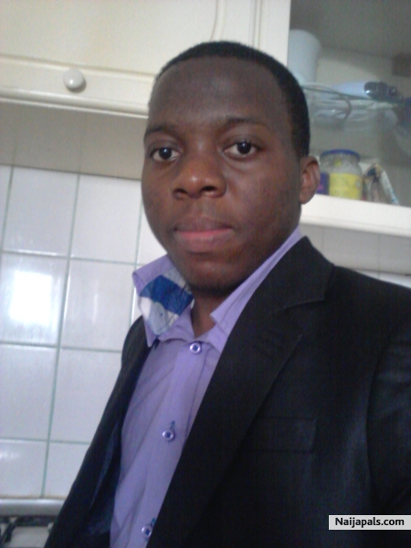 Am just a cool guy - click for next photo